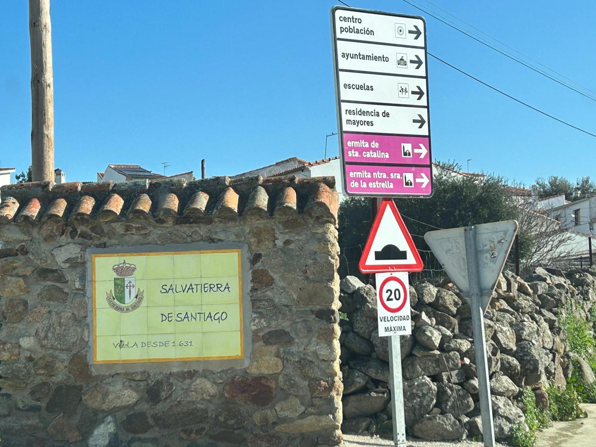 Casa Rural La Manzanilla Salvatierra de Santiago Dış mekan fotoğraf